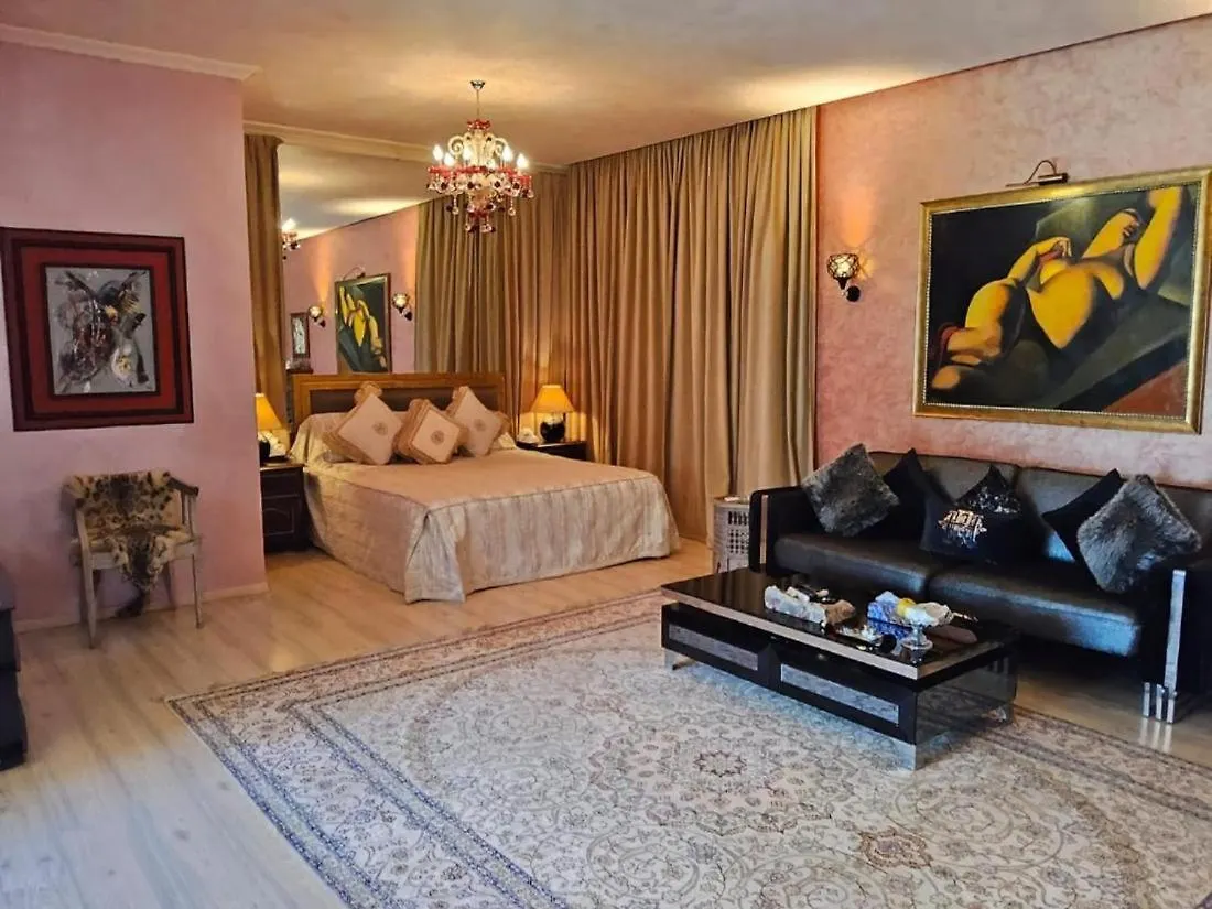 Luxury Villa In The Palmeraie Of Marrakech Марракеш Дом отдыха
